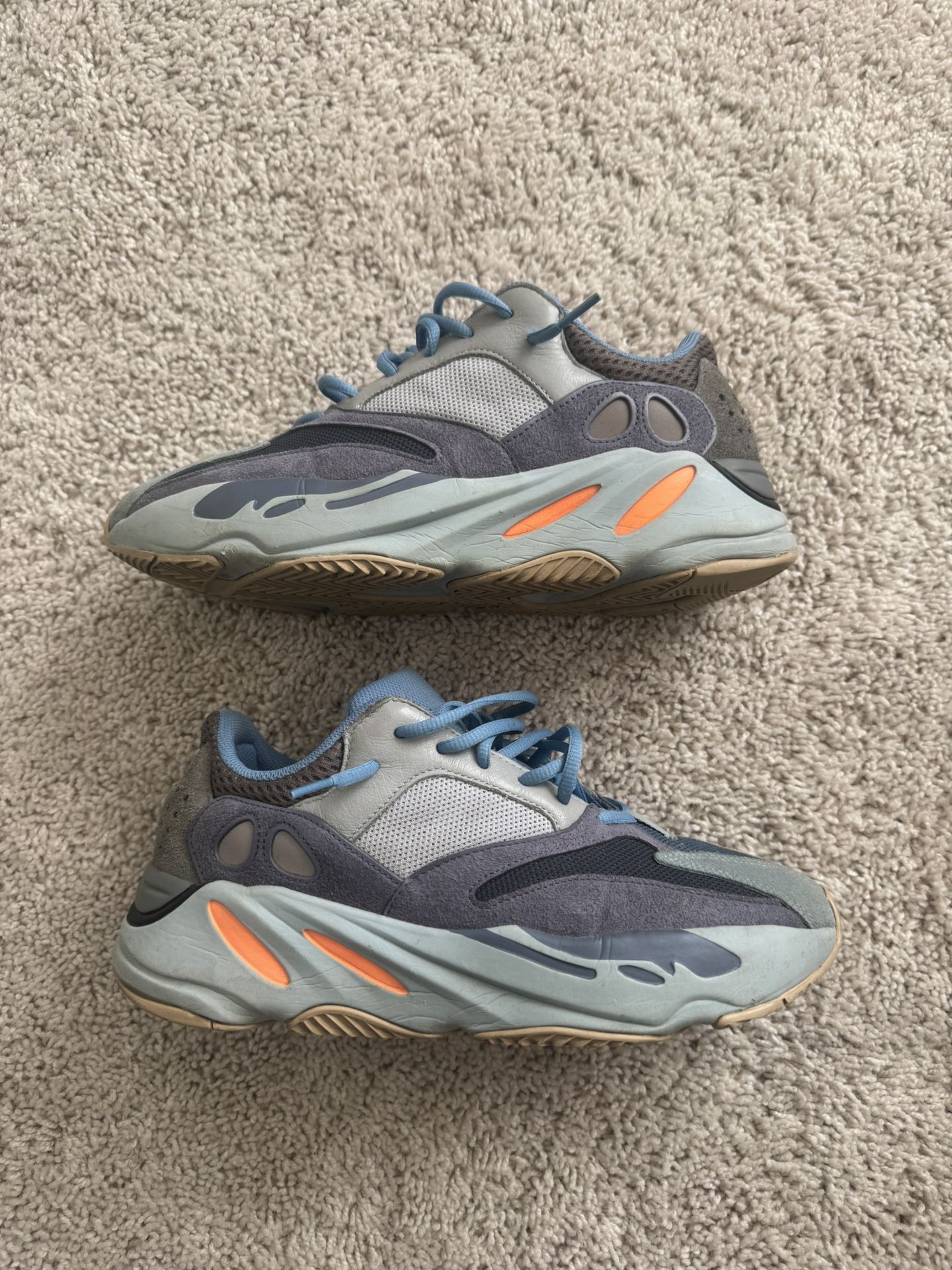 Yeezy 700s Size 10 $150