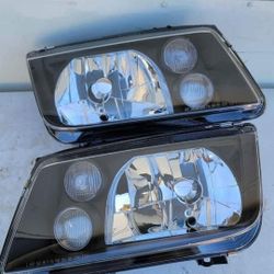 99-04 Volkswagen Jetta Headlights Luces Calaveras Micas Faros Focos Faroles Headlamps 