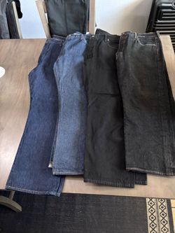 501 LEVI JEANS 42X30