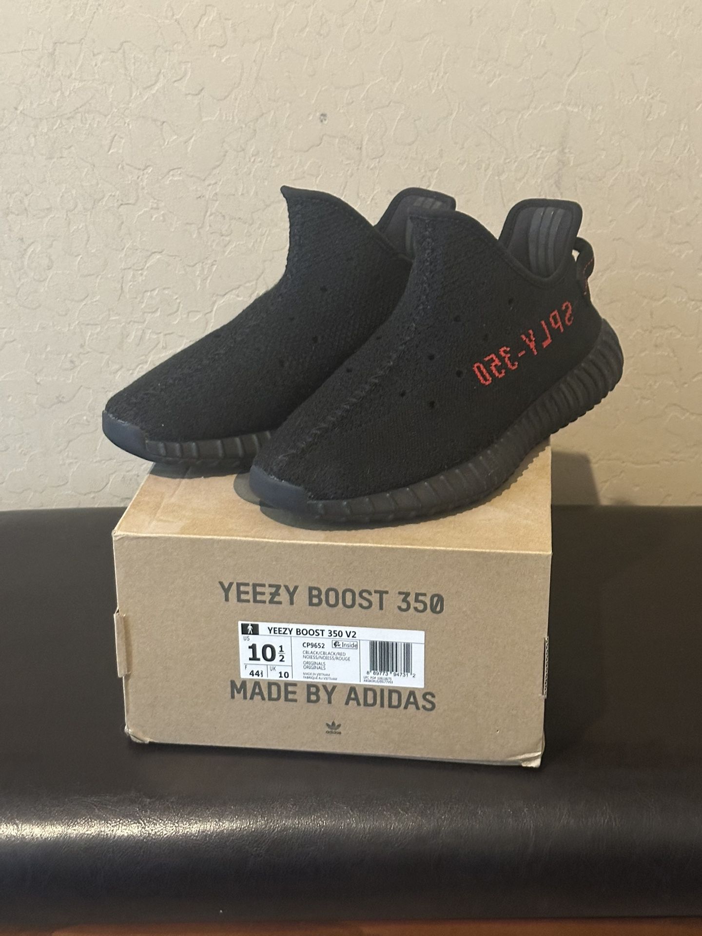 Yeezy Boost 350v2 “Bred”