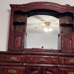 Masters Bedroom Dresser And Mirror 