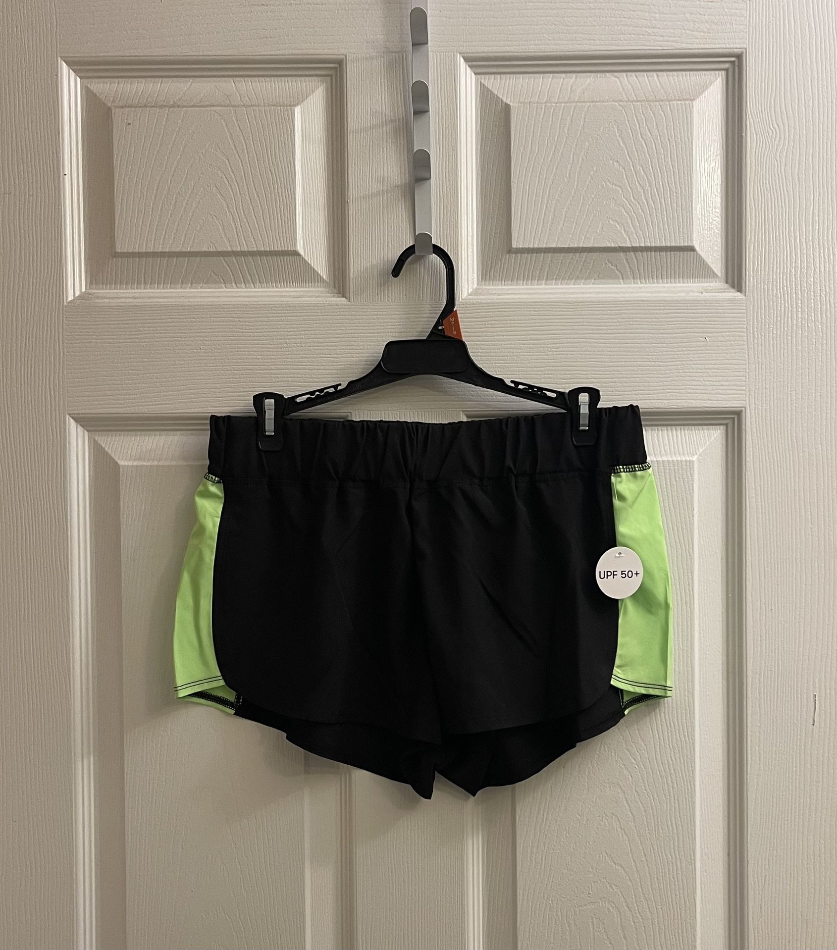 Brand New Black & Lime Board Shorts Sizes S-M & XL $6.00 Each
