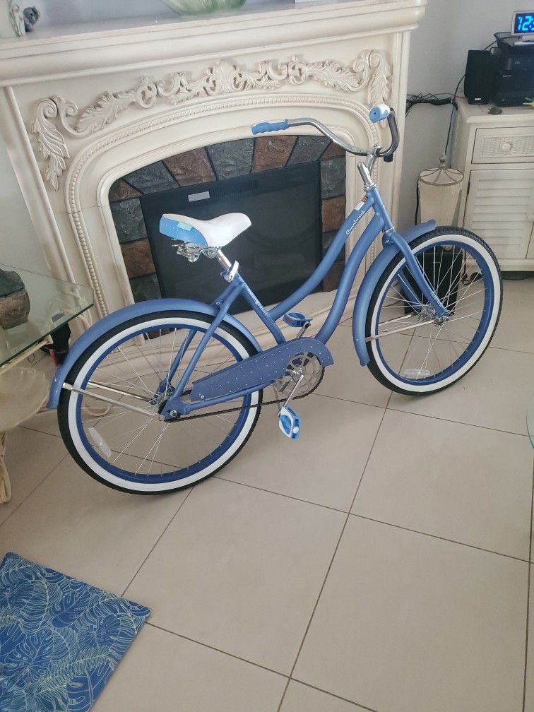 Huffy Cranbrook Cruiser Bike 