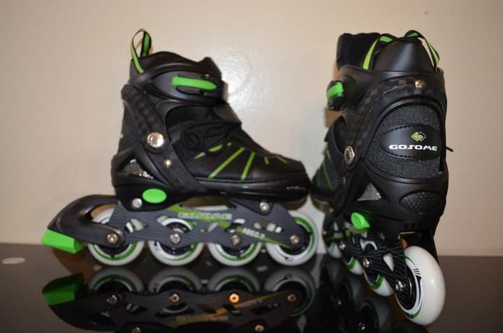 PATINES GOSOME TALLA "S" .