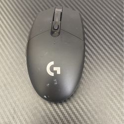 Logitech 305 Wireless Gaming Mouse 