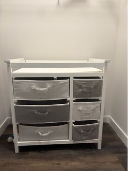 Baby dresser and baby tub