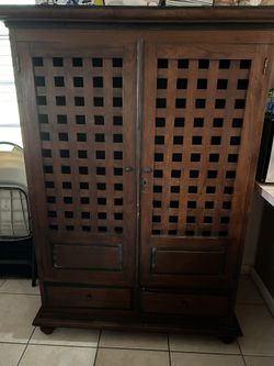 Armoire