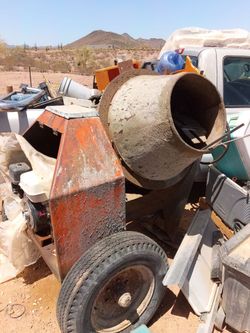 Concrete mixer new engine