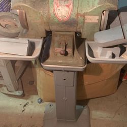 Carbide tool grinder