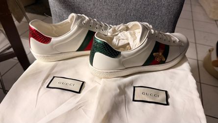 Gucci Ace Embroidered  Bee Men’s White White Leather Sneakers Size  9 USA