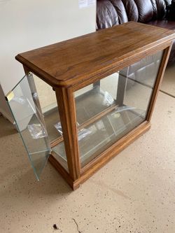 Curio cabinet