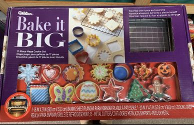 Wilton Baking Set
