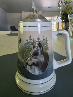 Collectable "CALL Of THE WILD" Beer Stein