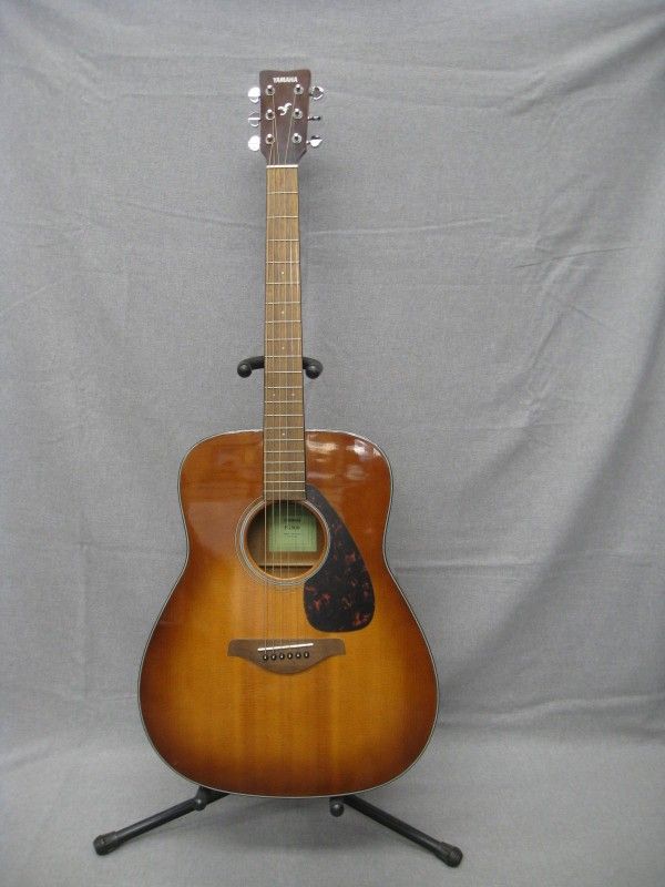Yamaha FG800 Acoustic Guitar