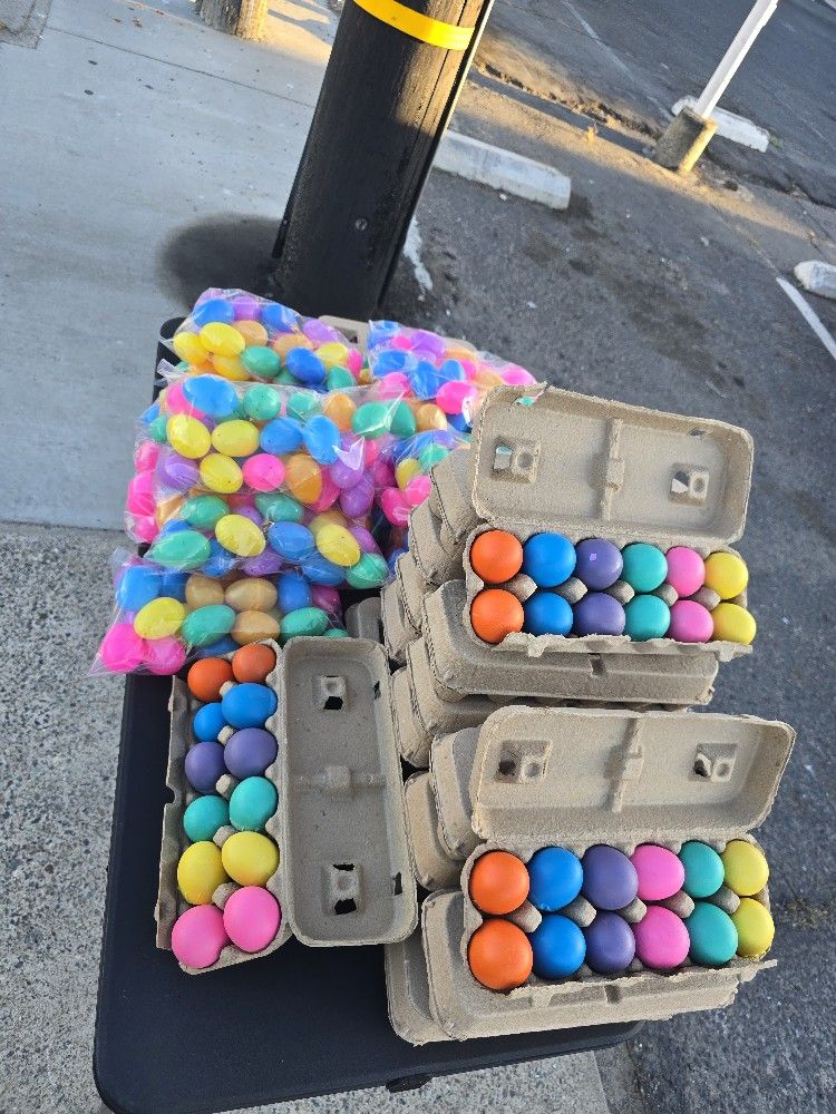 Confetti Eggs And Plastic Eggs (Last Minute)