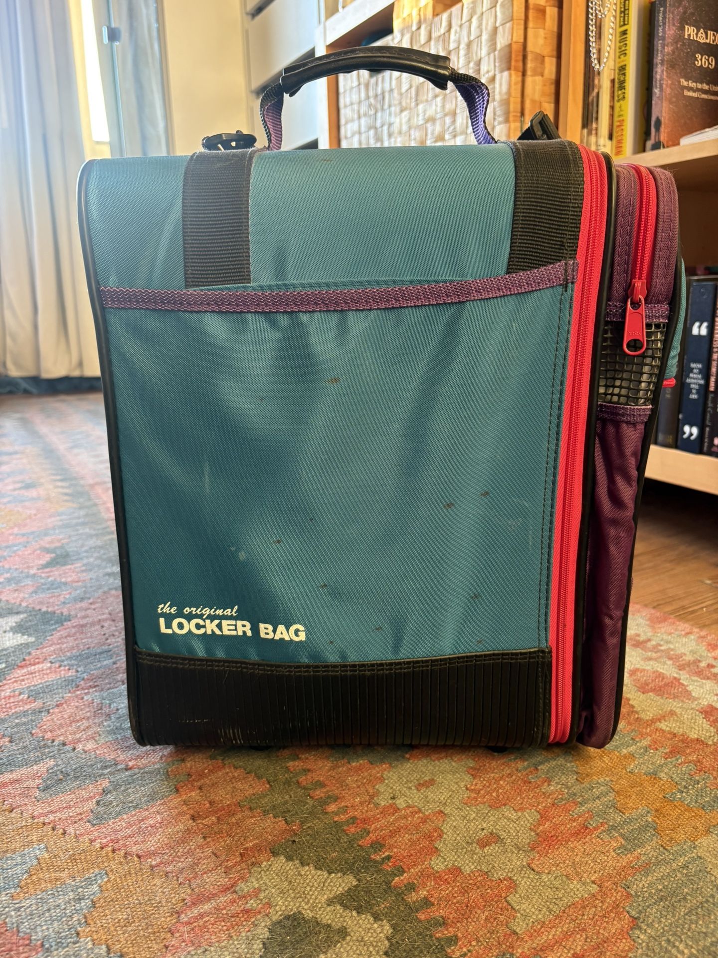 OGIO “The Original Locker Bag” – Vintage Gym/Duffle Bag