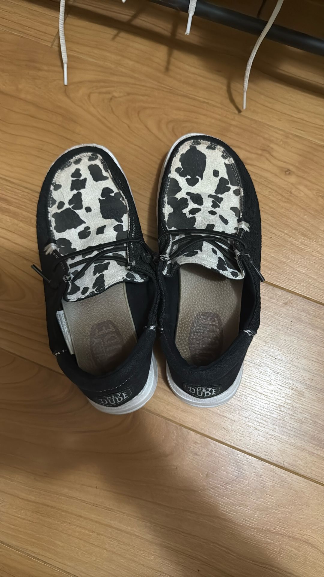 Women’s Hey Dudes- Size 5