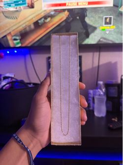 Gold rope chain