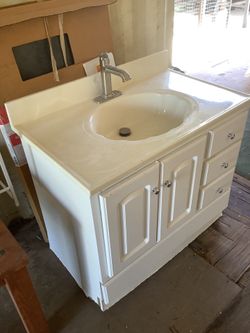 Beautiful Oyster Shell Topped Vanity