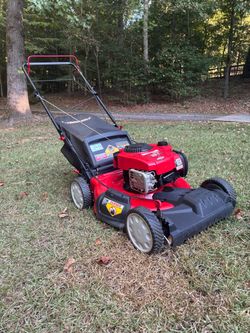 Troy-Bilt Self Propelled Push Mower with Bag