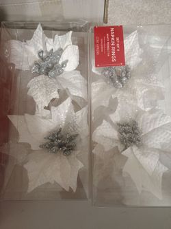 Set of 8 Poinsettia Christmas napkin rings