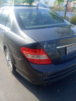 Mercedes Benz