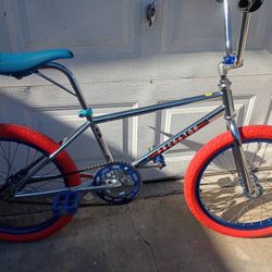 Old School Schwinn Predator 20"  $630