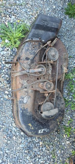 Craftsman riding mower deck