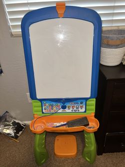 Whiteboard/chalk Easel 