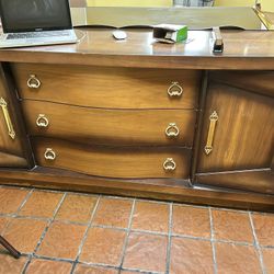 MUST SELL DRESSER WITH MIRROR 