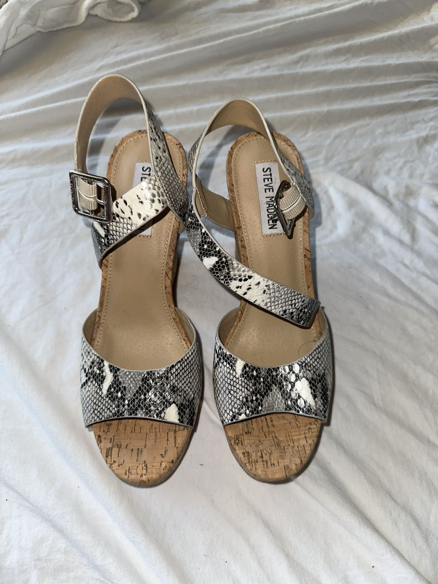 Steve Madden Wedges
