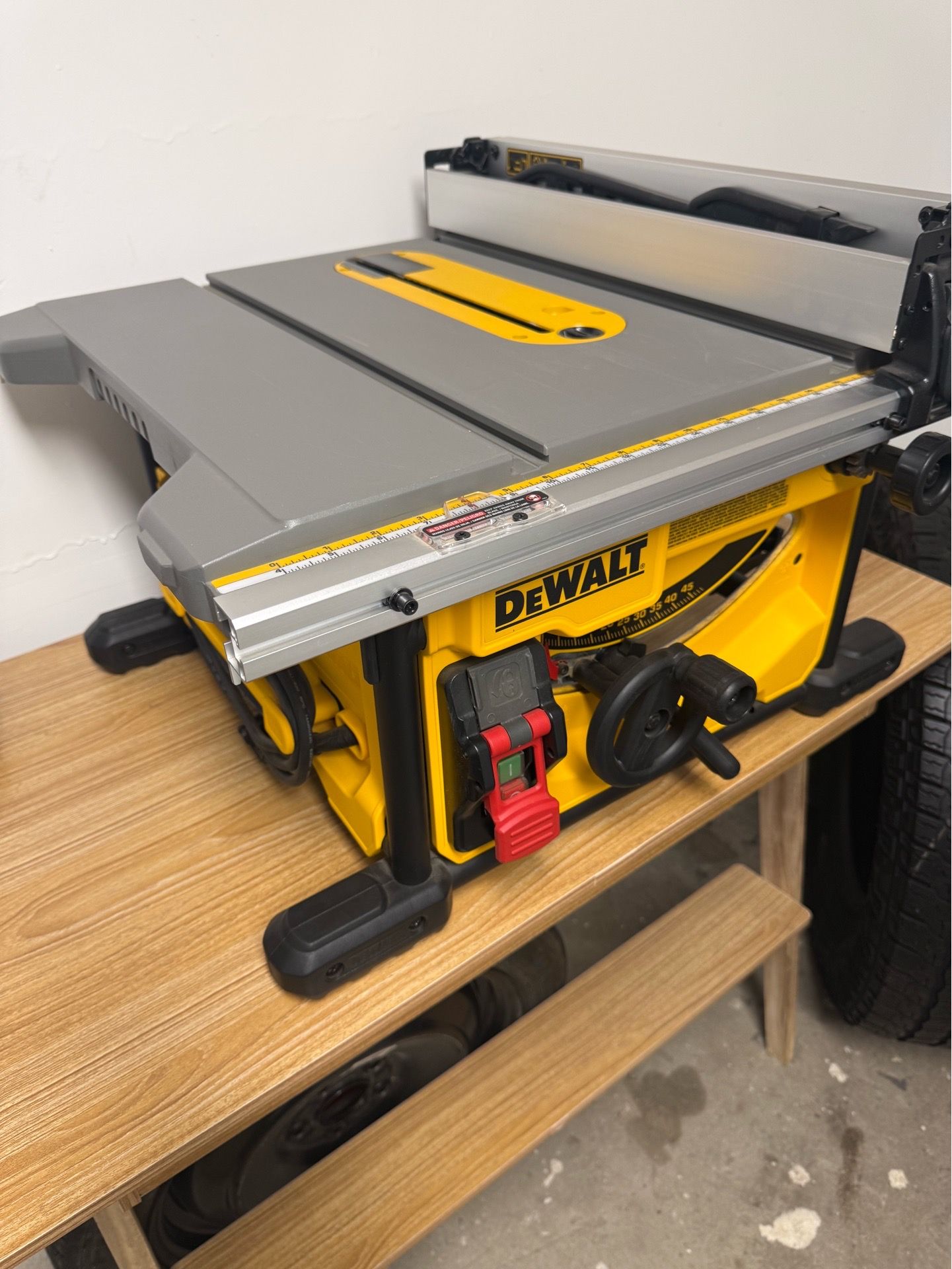Dewalt Table Saw