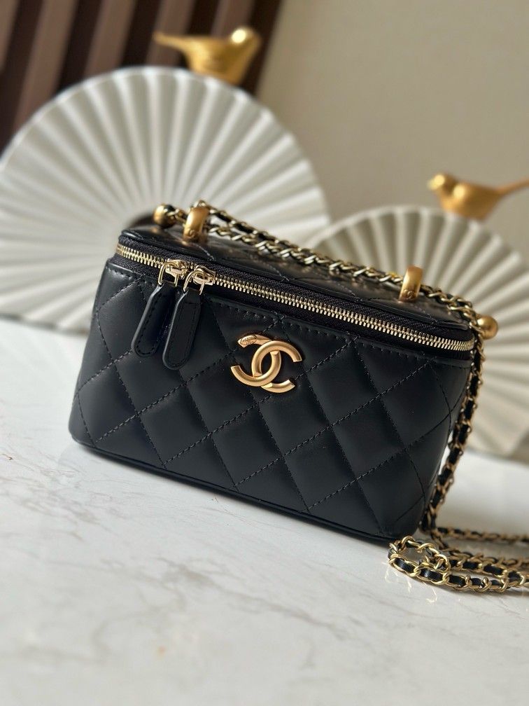 CHANEL 24C bags