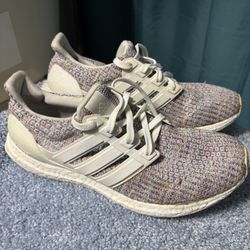 Men’s Shoes Size 9 Ultra Boost/ Brooks