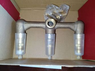 Pfister bathtub faucet 8 inch spread