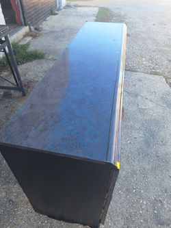 Dresser Set  With Mirror $30