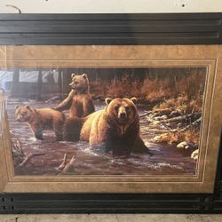 Mama Grizzly And Cups Print