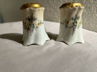 Pair Antique Versailles  Bavaria Salt And Pepper Shakers