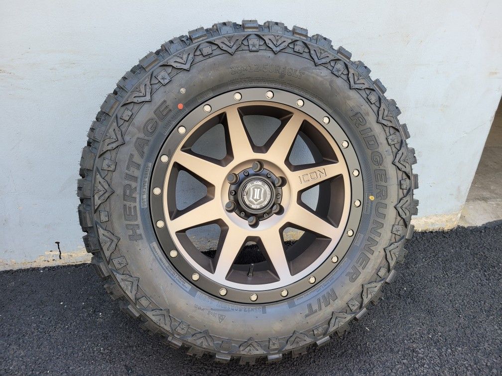 18" Icon Compression wheels/rims 33x12.50R18 tires 