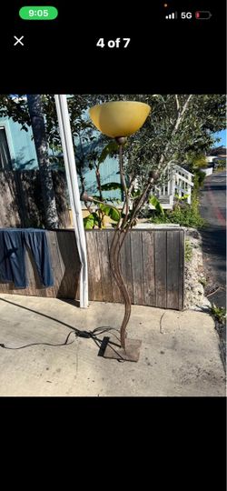 Decorative Multi-Arm Floor Lamp