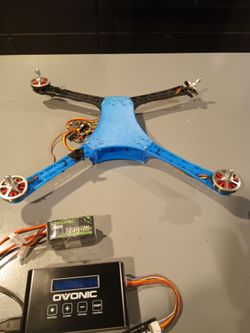Battery charger rc or drone with battery