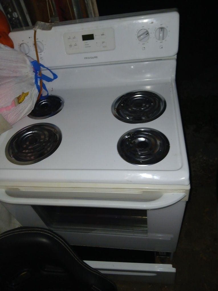 Frigidaire Stove Electric