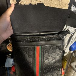 gucci bag ripped inside belt came off easy fixes clean bag 