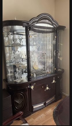 Dining Room Table With China Cabinet & 8 Chairs