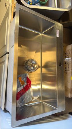 brand new kitchen sink $99