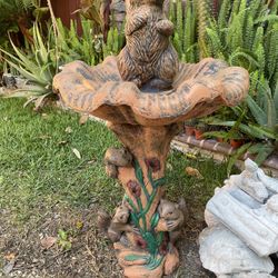 Pila Para Que Tomen Agua Los Pajaros 
