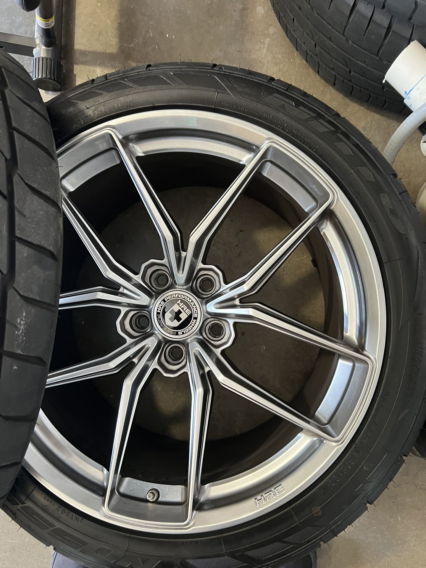 HRE WHEELS AND TIRES