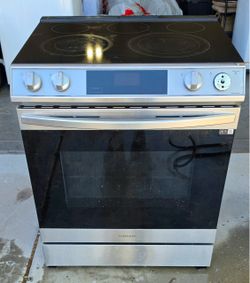 Samsung Electric Range Slide-In Stainless Steel