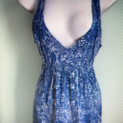 DKNY Jeans Blue Grey Sleeveless Top Women's size Large Animal Floral Mixed Print