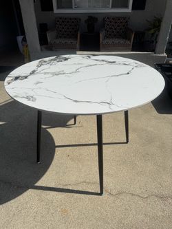 New Round Tempered Glass/Marble type table $80 obo